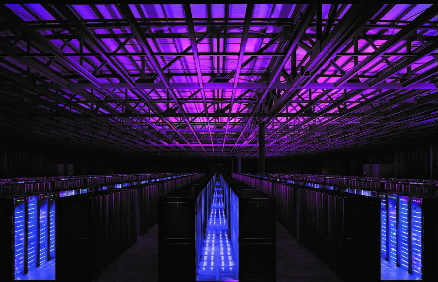 تصاویری از زیباترین اتاق سرورهای دنیا